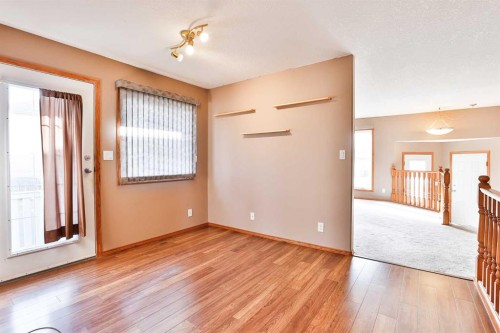 1012 24 Avenue, Coaldale, AB - Indoor Photo Showing Other Room