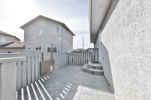 1012 24 Avenue, Coaldale, AB - Outdoor With Exterior