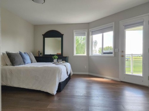 41 Westlynn Drive West, Claresholm, AB - Indoor Photo Showing Bedroom