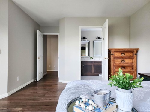 41 Westlynn Drive West, Claresholm, AB - Indoor