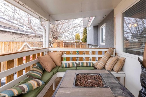 2 Honeysuckle Road North, Lethbridge, AB -  With Exterior