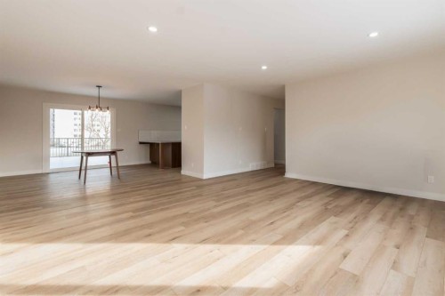 86 Carleton Place West, Lethbridge, AB - Indoor