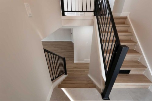 86 Carleton Place West, Lethbridge, AB - Indoor Photo Showing Other Room