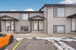 305-2114 18 Avenue  Coaldale, AB T1M 0C4