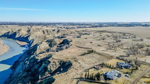 5 Acres, Rural Lethbridge County, AB 