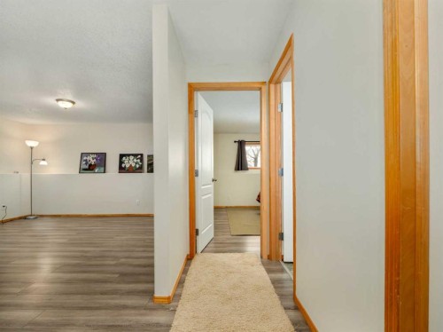 152 Blackfoot Circle West, Lethbridge, AB - Indoor Photo Showing Other Room