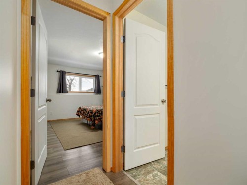 152 Blackfoot Circle West, Lethbridge, AB - Indoor Photo Showing Other Room