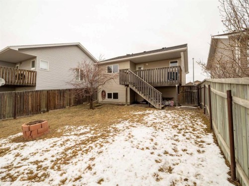 152 Blackfoot Circle West, Lethbridge, AB - Outdoor With Deck Patio Veranda With Exterior