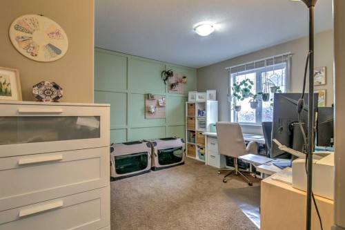 78 Coalbanks Gate West, Lethbridge, AB - Indoor Photo Showing Office
