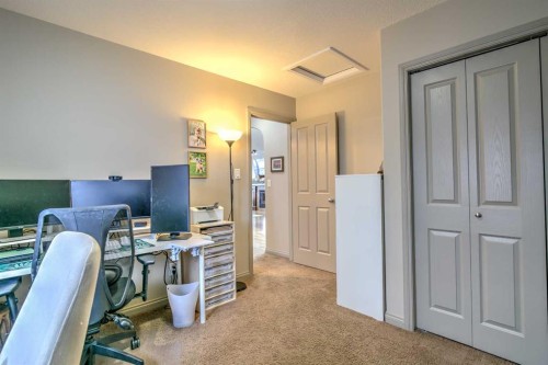 78 Coalbanks Gate West, Lethbridge, AB - Indoor Photo Showing Office