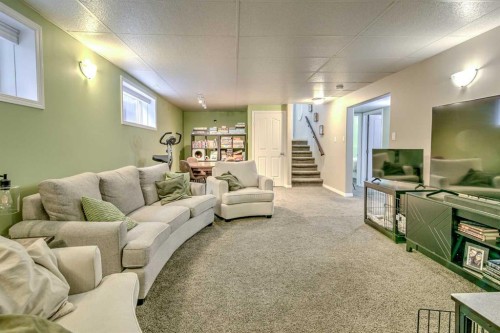 78 Coalbanks Gate West, Lethbridge, AB - Indoor