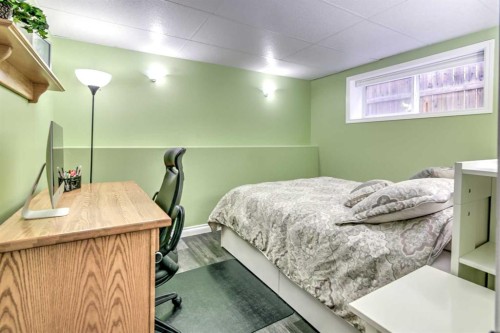 78 Coalbanks Gate West, Lethbridge, AB - Indoor