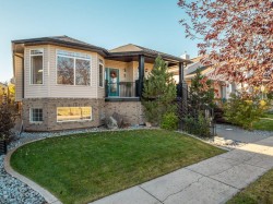 22 Riverstone Boulevard WEST Lethbridge, AB T1K 7X3
