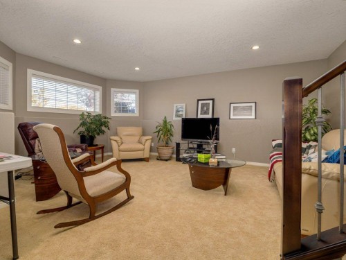 22 Riverstone Boulevard West, Lethbridge, AB - Indoor