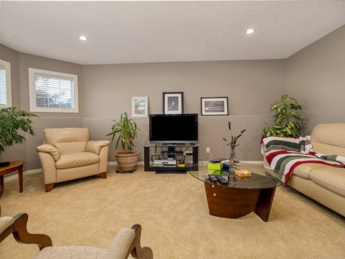 22 Riverstone Boulevard West, Lethbridge, AB - Indoor