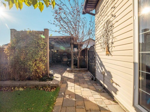 22 Riverstone Boulevard West, Lethbridge, AB - Outdoor