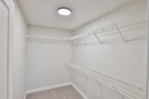 668 Devonia Road West, Lethbridge, AB - Indoor With Storage