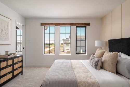 706 Violet Place West, Lethbridge, AB - Indoor Photo Showing Bedroom