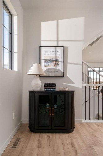 706 Violet Place West, Lethbridge, AB - Indoor Photo Showing Other Room