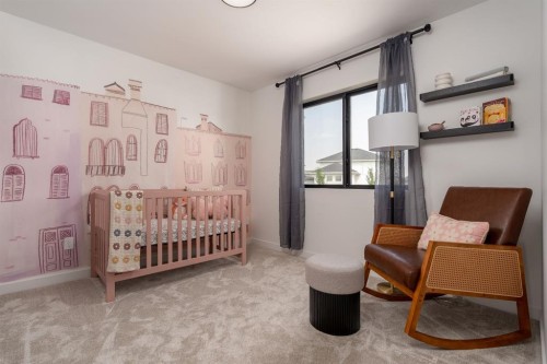 706 Violet Place West, Lethbridge, AB - Indoor Photo Showing Bedroom