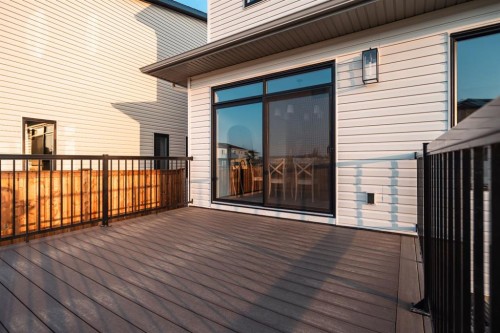 706 Violet Place West, Lethbridge, AB - Outdoor With Deck Patio Veranda With Exterior