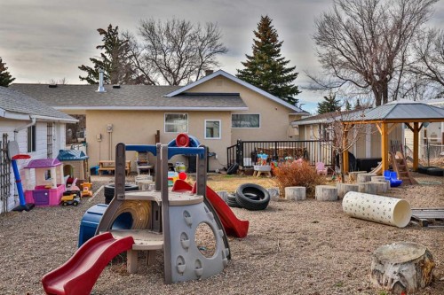 405 5 Avenue, Warner, AB - Outdoor