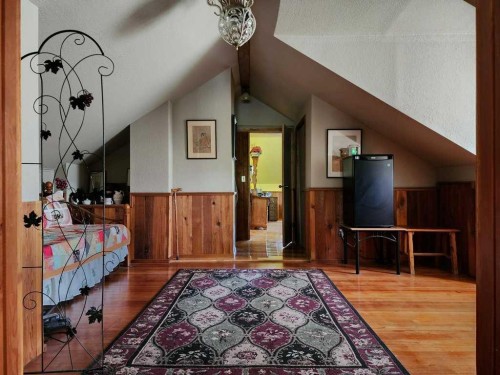 4221 6 Highway, Twin Butte, AB 