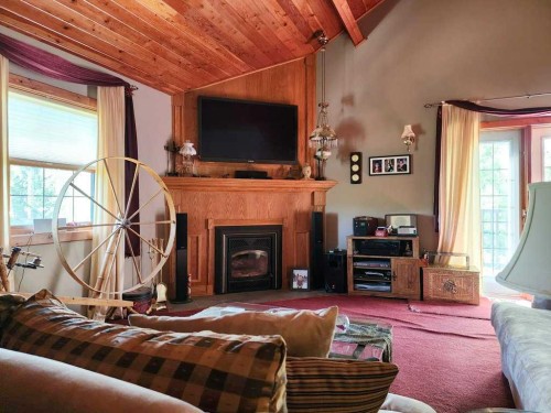 4221 6 Highway, Twin Butte, AB 