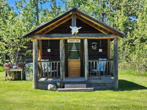 4221 6 Highway, Twin Butte, AB 