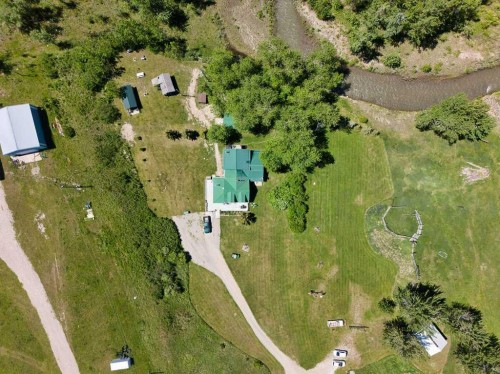 4221 6 Highway, Twin Butte, AB 