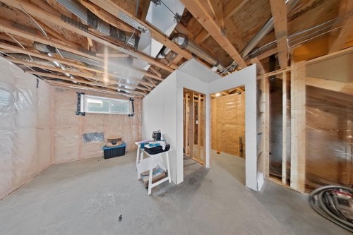302 Uplands Boulevard North, Lethbridge, AB - Indoor Photo Showing Basement
