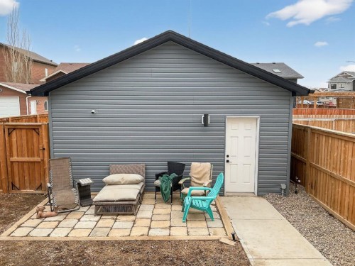 302 Uplands Boulevard North, Lethbridge, AB - Outdoor With Exterior