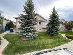 3-15 Highlands Place WESTLethbridge, AB T1J 4X8