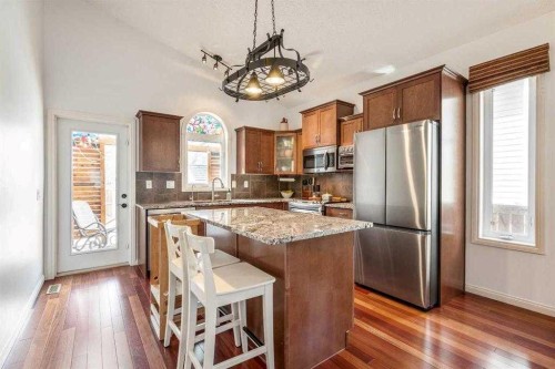 70 Coalbanks Gate West, Lethbridge, AB - Indoor