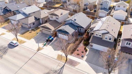 70 Coalbanks Gate West, Lethbridge, AB - Outdoor