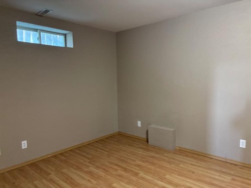 506 Columbia Boulevard West, Lethbridge, AB - Indoor Photo Showing Other Room