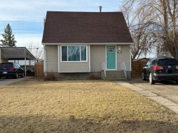 4812 57 Avenue Taber, AB T1G 1E4