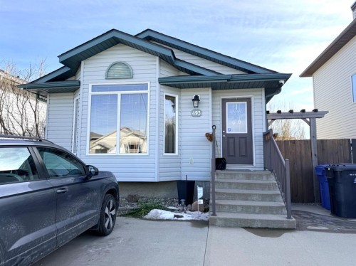 493 Squamish Lane West, Lethbridge, AB - Outdoor