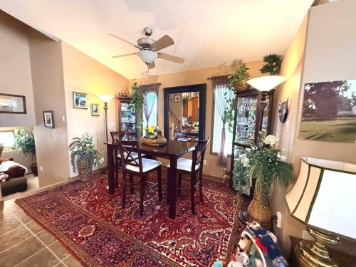 493 Squamish Lane West, Lethbridge, AB - Indoor