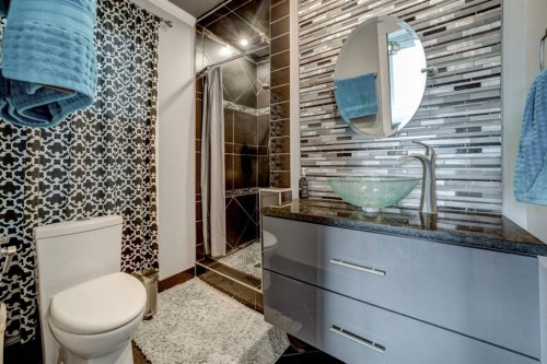 8301 18 Avenue, Coleman, AB - Indoor Photo Showing Other Room