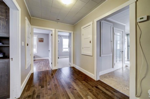 8301 18 Avenue, Coleman, AB - Indoor Photo Showing Other Room