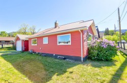 2702 216street Bellevue, AB T0K 0C0