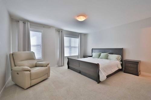 283 Northlander Bend West, Lethbridge, AB - Indoor Photo Showing Bedroom