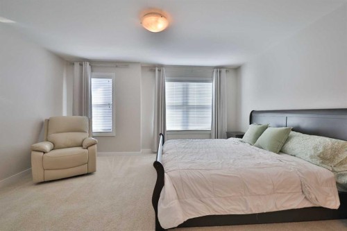 283 Northlander Bend West, Lethbridge, AB - Indoor Photo Showing Bedroom
