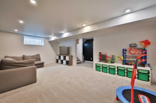 283 Northlander Bend West, Lethbridge, AB - Indoor Photo Showing Basement