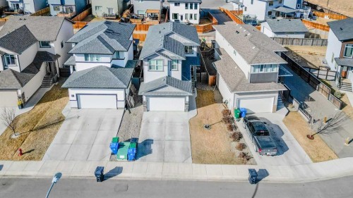 283 Northlander Bend West, Lethbridge, AB - Outdoor With Facade