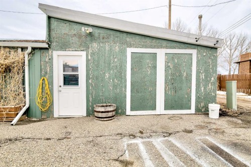 128 Main Street, Barons, AB 