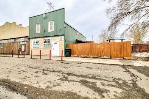 128 Main Street, Barons, AB 