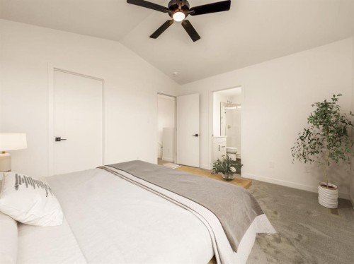 4353 25 Avenue South, Lethbridge, AB - Indoor Photo Showing Bedroom