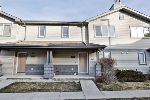 3-149 Silkstone Road WEST Lethbridge, AB T1J 3Y6